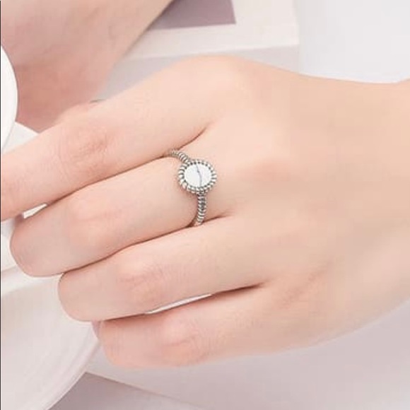 925 Sterling Silver White Buffalo Turquoise Vintage Open  Ring - Picture 4 of 6